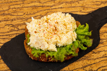 Bruschetta with cheese