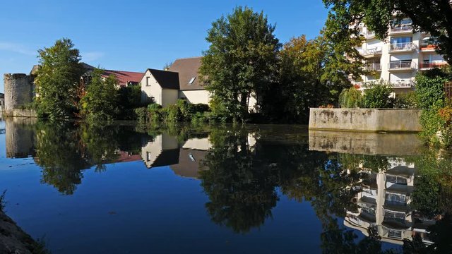 รูปภาพMontargis เลือกดูภาพถ่ายสต็อก เวกเตอร์ และวิดีโอ291 Adobe Stock