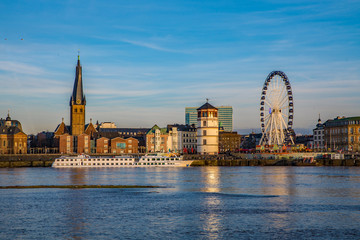 Düsseldorfer Altstadt © Chris Goettert