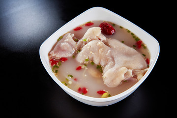 Pork claw soup