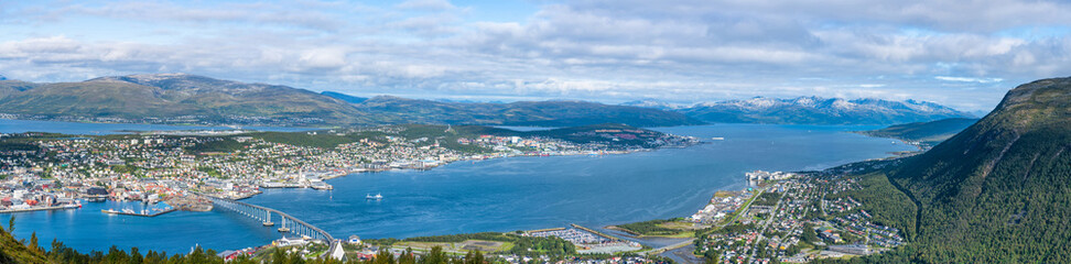 Fototapeta na wymiar Wide panoramic arial view of Tromso in Norway