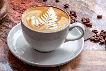 Kaffee Latte Art - 241310443