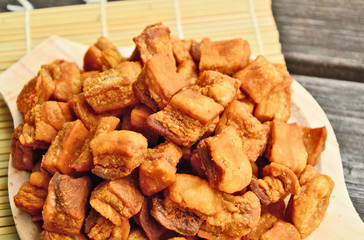 Pork Crackling from lard