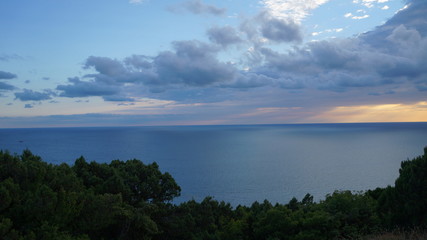Fototapeta na wymiar the black sea coast green sky blue sunset