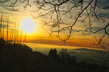 Sonnenuntergang am Schaumberg im Saarland