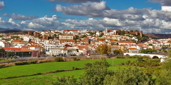 City view, Old town with cathedral, Silves, Algarve, Portugal, Europe