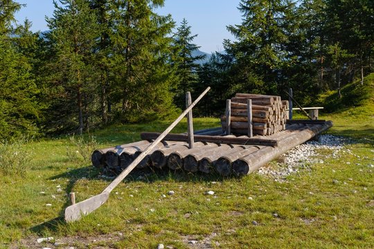 Raft replica, Isar nature adventure trail near Krun, Werdenfelser Land, Upper Bavaria, Bavaria, Germany, Europe
