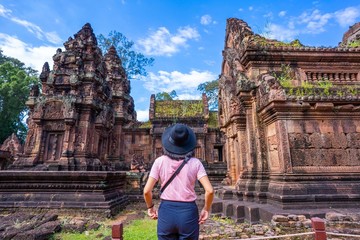 tourist travel at Banteay Srei temple