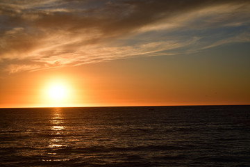 Fototapeta na wymiar SunSet at Santa Monica