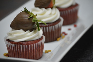 cupcakes with chocolate frosting