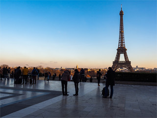 Obraz na płótnie Canvas vue de la Tour Eiffel depuis le Trocadéro