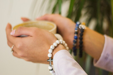  Men's Women's Hand Bracelets