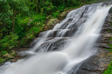 Fototapeta na wymiar Huay Saai Leung Waterfall is a beautiful Waterfalls in the rain forest jungle Thailand