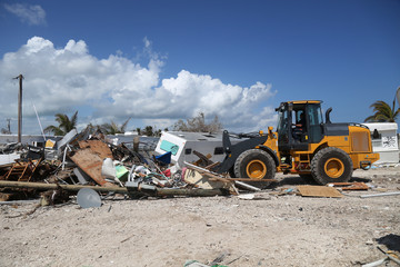 Hurricane clean up of mobile homes