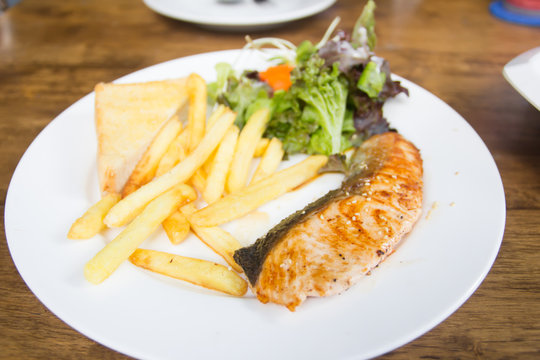 Roasted salmon steak
