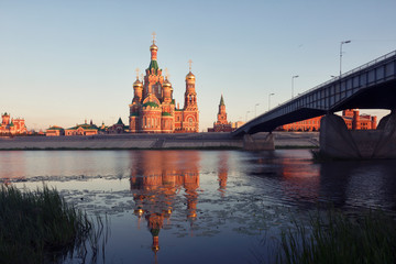 Fototapeta premium Yoshkar Ola city. Mari El, Russia.Cathedral of the Annunciation of the Blessed Virgin Mary in sunrise