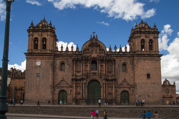 Fototapeta na wymiar The cathedral of Cuzco