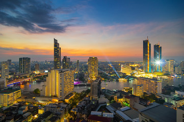 Fototapeta na wymiar Bangkok skyline.