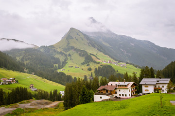 Fototapeta premium Wohnlandschaft Österreich