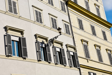 Obraz premium Old building facade. Piazza di Spagna (Spain Square). Rome, Italy