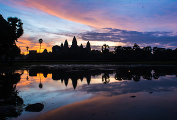 Fototapeta na wymiar Morning sunrise at Angkor Wat