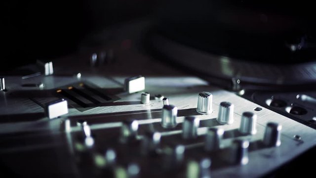  DJ console recording studio and playback. Manage music at a party.