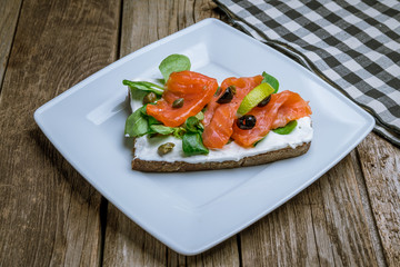 Bruschetta with salmon and cheese