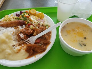Almuerzo