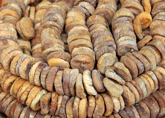 Dry figs for sale in the market.