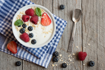 Delicious yogurt with fresh fruit and cereals
