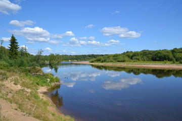 Fototapeta premium summer rest on the banks of the river Kolva in the Urals