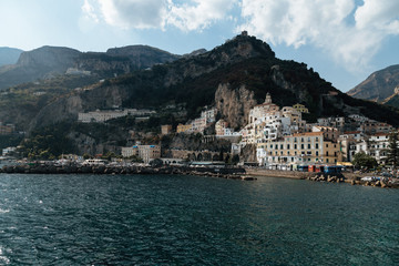 Fototapeta na wymiar view of island of amalfi coast