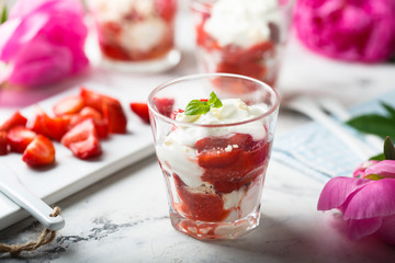 Homemade Eton mess
