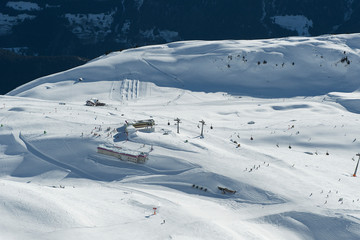 Fototapeta na wymiar Skisport auf der Bettmeralp, Goms, Wallis, Schweiz