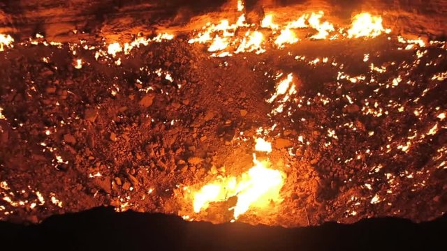 Darvaza Gas Crater Pit 11
