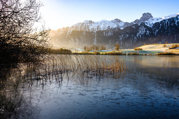 Stockhornkette und Uebeschisee, Schweiz/Europa