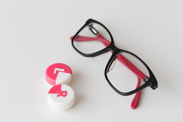 Glasses and contact lenses