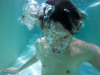 Gefahr im Wasser - Dangerous Water