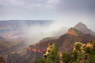 Rainy weather at the Grand Canyon
