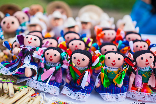 Typische mexikanische Stoffpuppen, Souvenirs