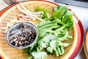 料理に使う新鮮な野菜