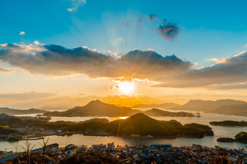 夕日