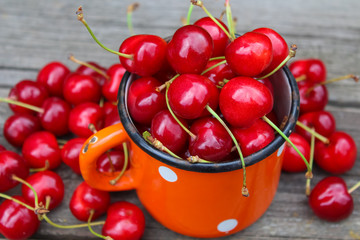natural organic cherry