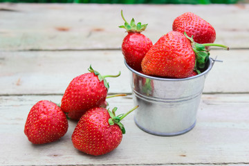 natural organic strawberries