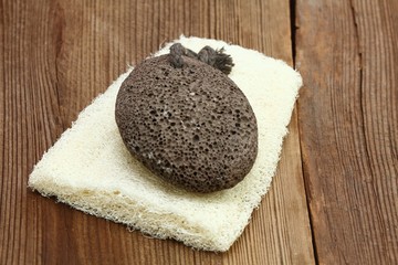 Pumice stone and washcloth
