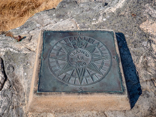stone compass