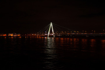 Severinsbrücke Köln bei Nacht