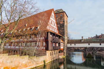 Wahrzeichen Nürnberg Weinstadel Herbst 