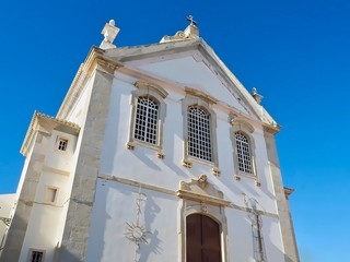 Fototapeta na wymiar Kirche in Albufeira Igreja Matriz (Parish Church Nossa Senhora da Conceição)
