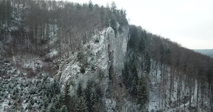 Beuron von oben / Beuron im Winter / Drohne oberes Donautal